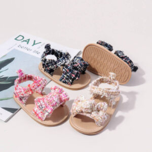 Ninaa sandals