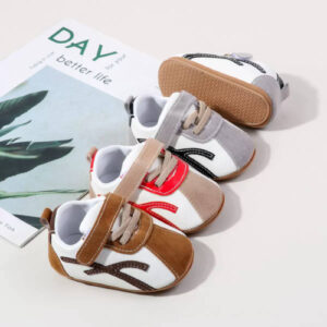 Kicks 5242