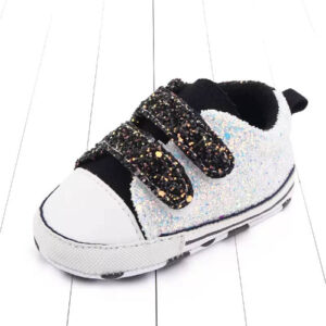 Kicks 2701